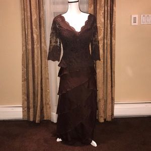 Brown 2 piece skirt + top